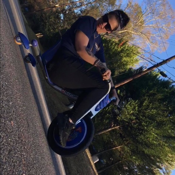 Meet your Posher, Megan - Picture 10 of 16